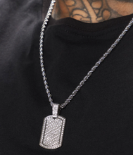 Load image into Gallery viewer, Dog Tag Pendant Chain Necklace