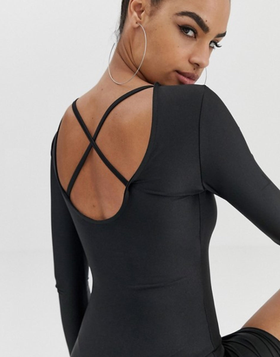 Black Long Sleeve Tube Dress with Open Back 4