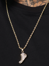 Load image into Gallery viewer, Sneaker Pendant Chain Necklace
