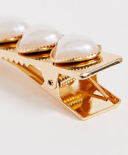Load image into Gallery viewer, Gold-Tone Hair Clip with Pearl Hearts
